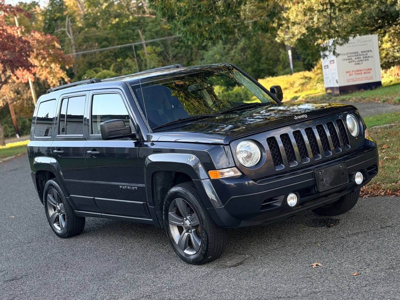 Used 2015 Jeep Patriot High Altitude AWD/4WD image 26