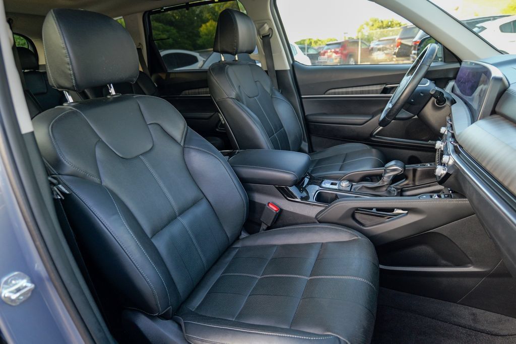 Used 2023 Kia Telluride SX AWD/4WD image 38