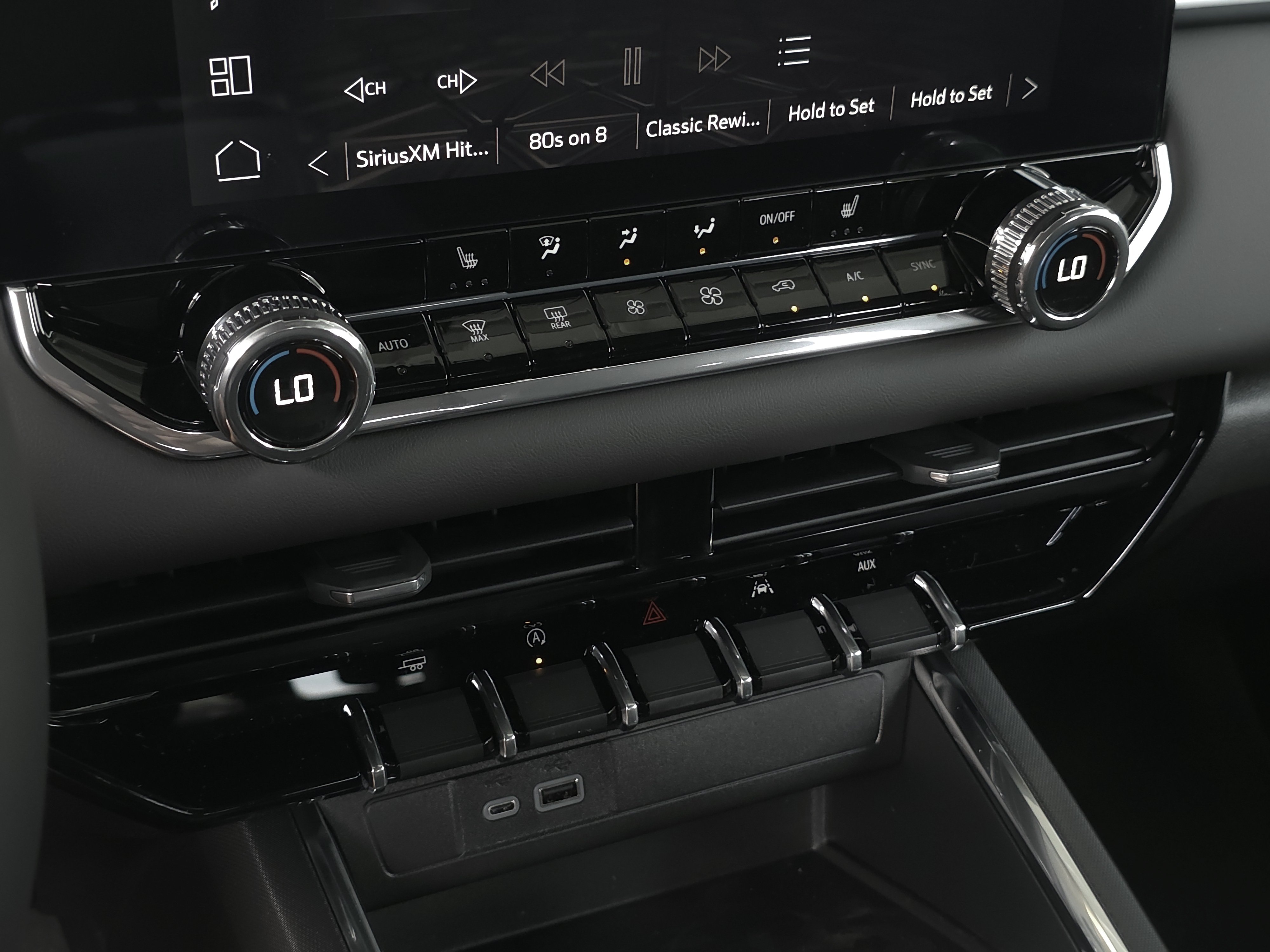 New 2026 GMC Canyon Elevation w/ Convenience Package RWD image 10