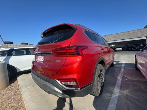 Used 2019 Hyundai Santa Fe Limited FWD image 4