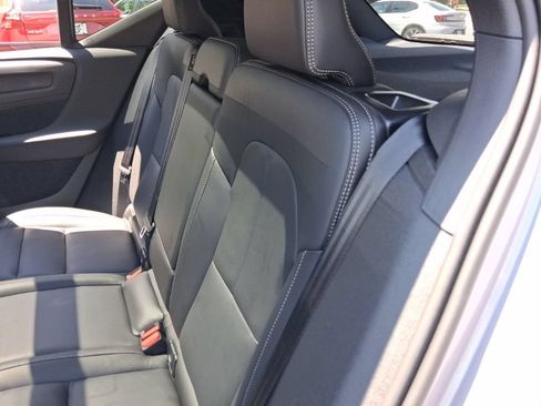 Certified 2026 Volvo XC40 B5 Plus AWD/4WD image 13