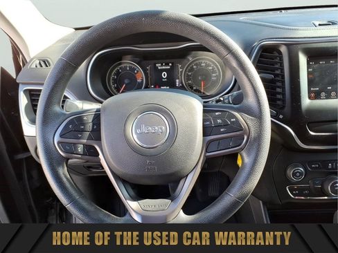 Used 2019 Jeep Cherokee Latitude w/ Popular Appearance Group AWD/4WD image 20