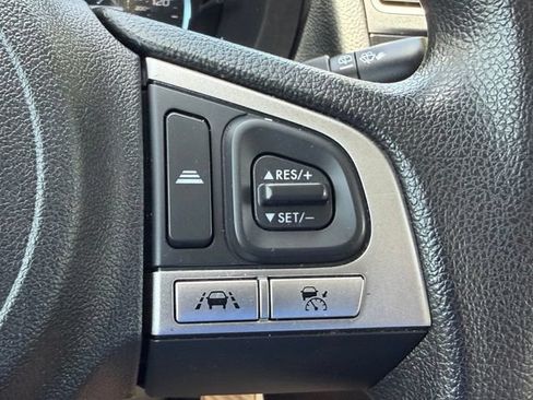 Used 2018 Subaru Forester 2.5i Premium AWD/4WD image 21