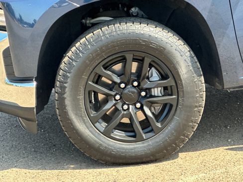 Used 2019 Chevrolet Silverado 1500 LT w/ All-Star Edition AWD/4WD image 24