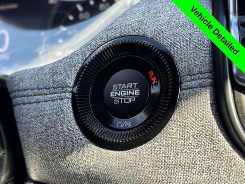 Used 2023 Jeep Compass Sport image 15