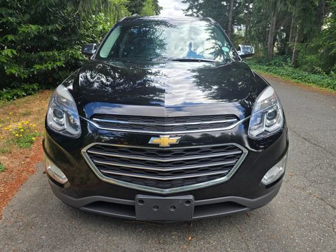 Used 2017 Chevrolet Equinox Premier w/ Enhanced Convenience Package AWD/4WD image 9