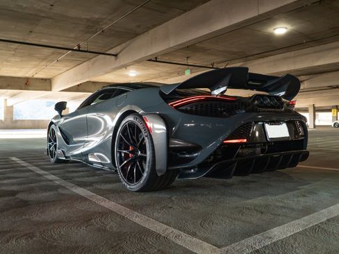 Used 2021 McLaren 765LT RWD image 7