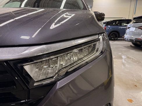 Used 2023 Honda Odyssey Touring image 9