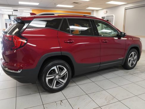 Used 2021 GMC Terrain SLT FWD image 13