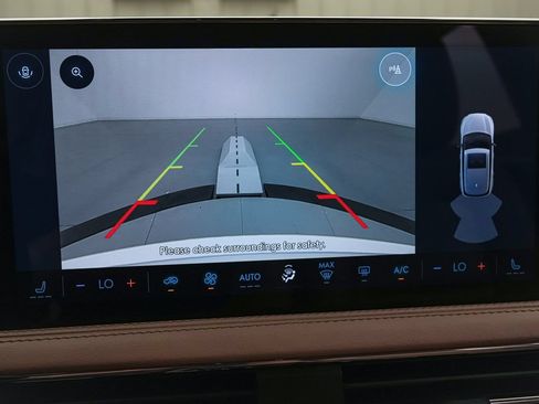 Used 2024 Lincoln Corsair FWD image 16