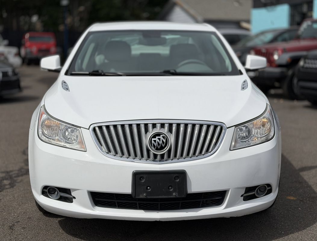 Used 2010 Buick LaCrosse CXL FWD image 8