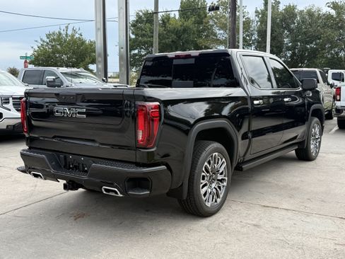 Used 2025 GMC Sierra 1500 Denali Ultimate AWD/4WD image 5