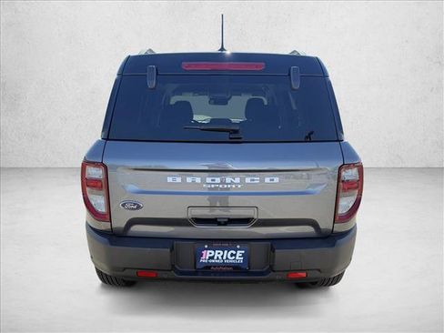 Used 2023 Ford Bronco Sport Outer Banks w/ Tech Package AWD/4WD image 6