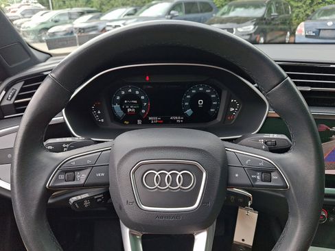 Used 2025 Audi Q3 2.0T Premium AWD/4WD image 20