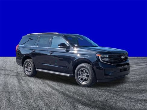 Certified 2027 Ford Expedition Active RWD image 2