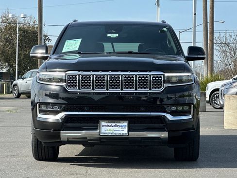 Certified 2024 Jeep Grand Wagoneer L Base image 9