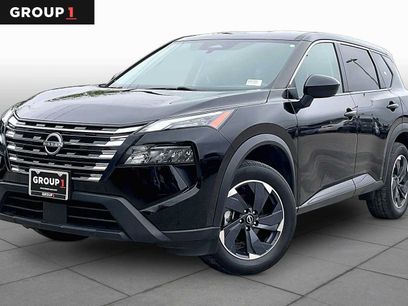 Used 2024 Nissan Rogue SV