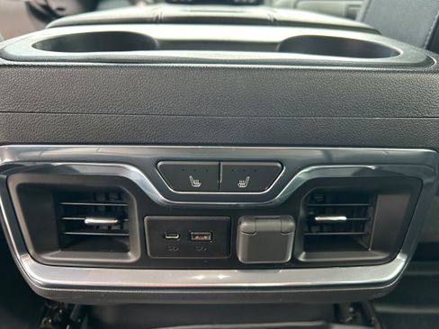 Used 2019 Chevrolet Silverado 1500 LTZ w/ LTZ Plus Package AWD/4WD image 33