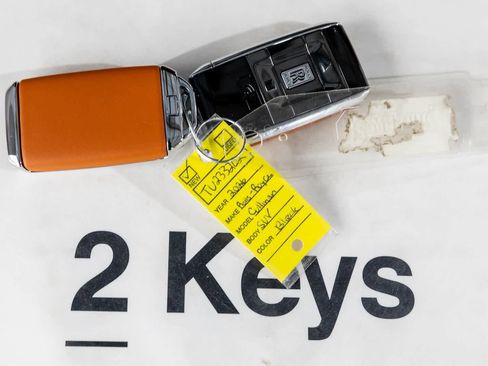 New 2026 Rolls-Royce Cullinan Black Badge image 70