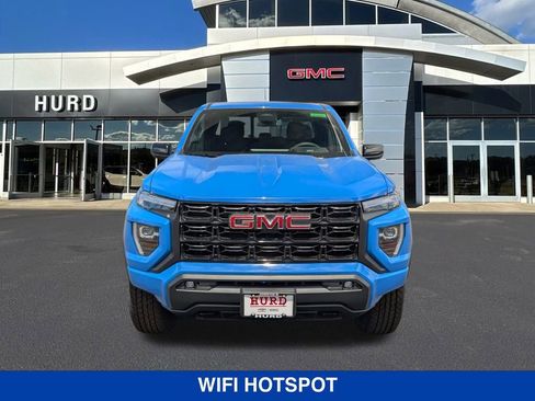 New 2025 GMC Canyon Elevation w/ Convenience Package image 9
