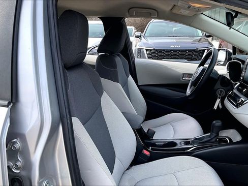 Used 2020 Toyota Corolla L image 9