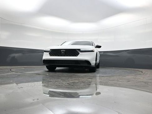 New 2025 Honda Accord SE image 35