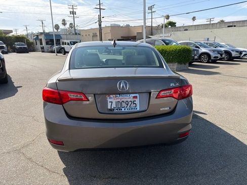 Used 2014 Acura ILX Hybrid w/ Technology Package FWD image 6