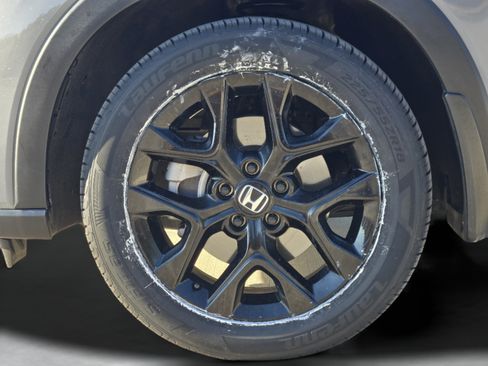 Certified 2024 Honda HR-V Sport image 31