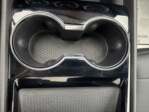 Used 2024 Chevrolet Blazer EV LT image 23