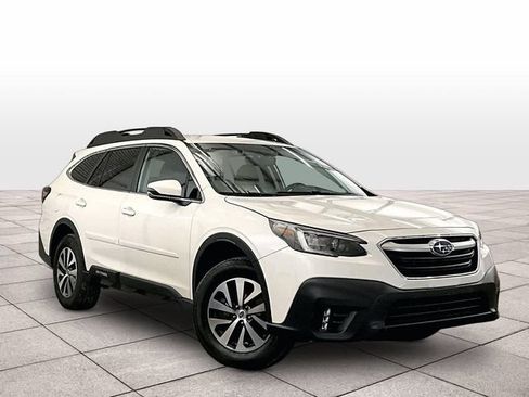 Used 2022 Subaru Outback Premium w/ Popular Package #1 AWD/4WD image 2