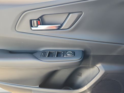 New 2026 Toyota Prius Plug-In Hybrid FWD image 23