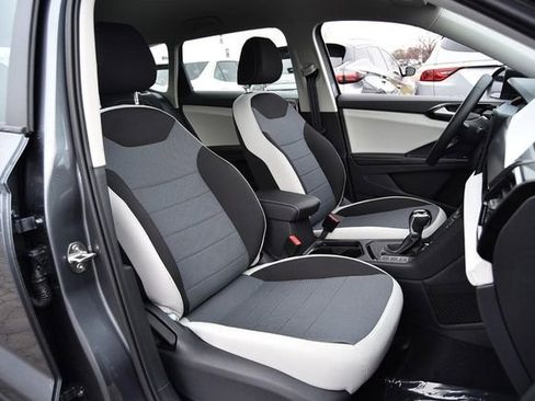 New 2026 Volkswagen Taos S image 19