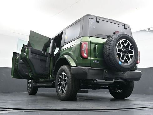 New 2025 Ford Bronco Outer Banks image 37