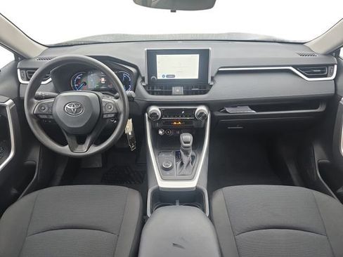 Used 2025 Toyota RAV4 LE AWD/4WD image 10