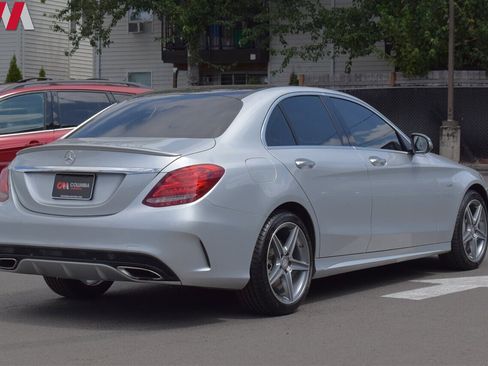 Used 2015 Mercedes-Benz C 300 4MATIC Sedan image 5