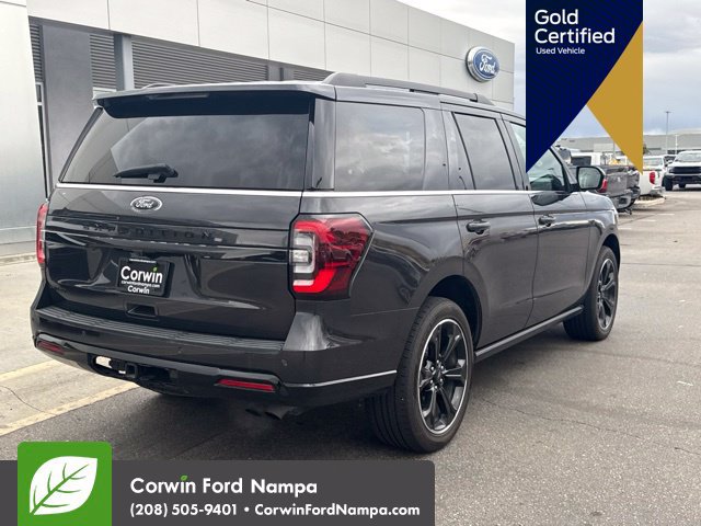 Used 2022 Ford Expedition Limited AWD/4WD image 9