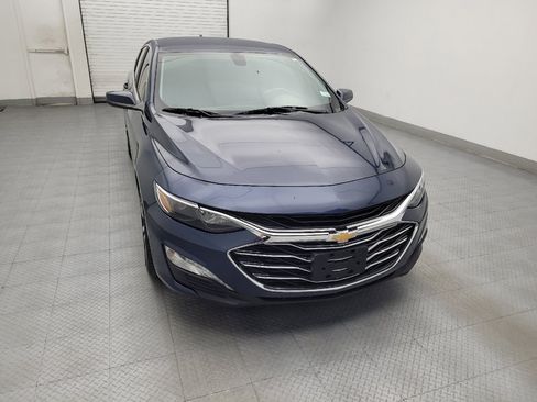 Used 2019 Chevrolet Malibu LT FWD image 14