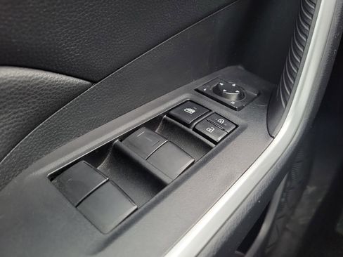 Used 2024 Toyota RAV4 LE image 19