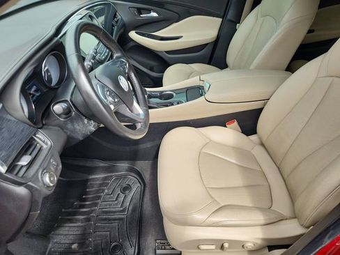 Used 2017 Buick Envision Essence image 18