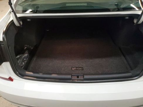 Used 2017 Volkswagen Passat 1.8T S FWD image 24