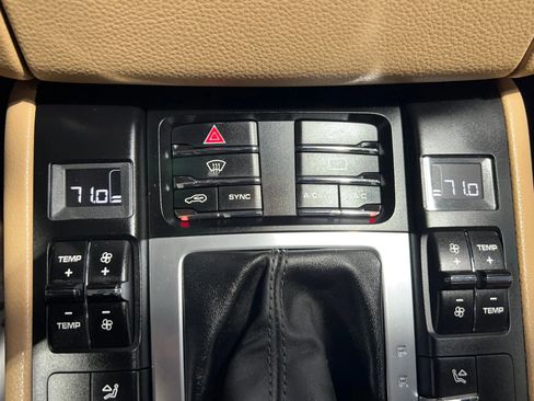 Used 2017 Porsche Macan S image 37