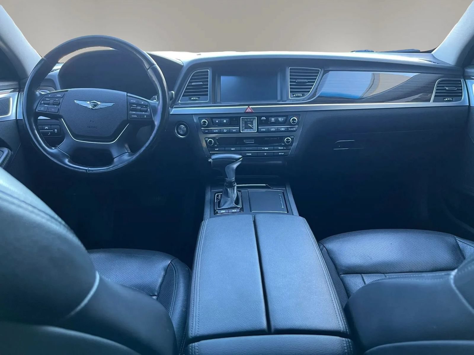 Used 2019 Genesis G80 3.8 AWD/4WD image 22