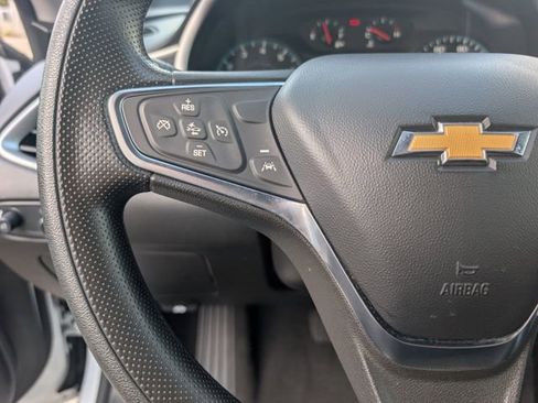 Used 2024 Chevrolet Malibu LT FWD image 13