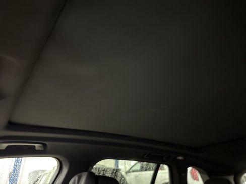 Used 2025 BMW X5 xDrive50e image 43