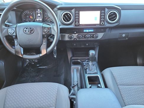Used 2022 Toyota Tacoma SR AWD/4WD image 14