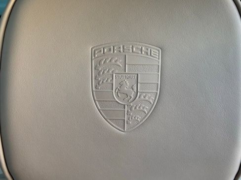 New 2026 Porsche Macan image 30