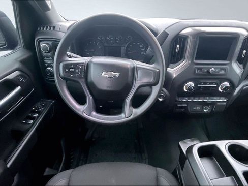 Used 2025 Chevrolet Silverado 1500 Custom Trail Boss image 6