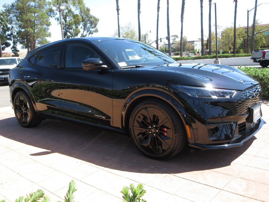Certified 2025 Ford Mustang Mach-E GT AWD/4WD image 7