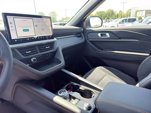 New 2026 Ford Explorer Tremor AWD/4WD image 11