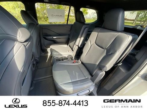 New 2026 Lexus TX 500h AWD image 13